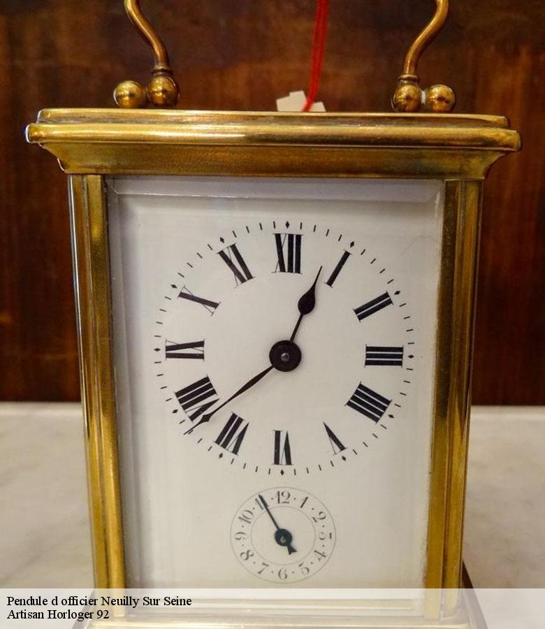 Pendule d officier neuilly-sur-seine-92200 Artisan Horloger 92